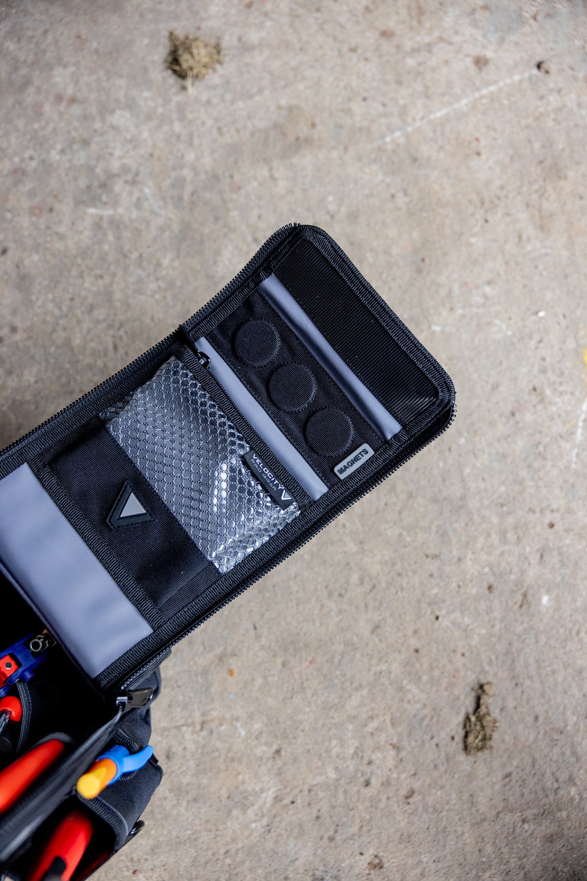 Rogue 20 Service Bag Shadow Black